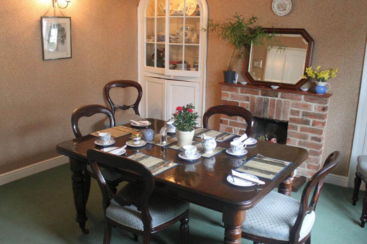 Ivy Cottage B And B 버킹엄 외부 사진